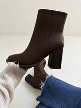 Load image into Gallery viewer, Cami Booties
