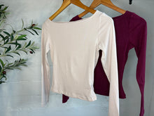 Load image into Gallery viewer, Liz Boat Neck Top
